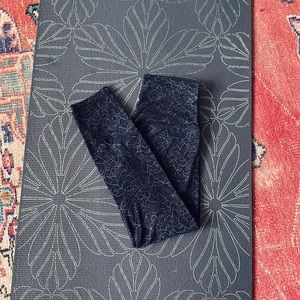 Lululemon Align High Waisted Leggings Size 6